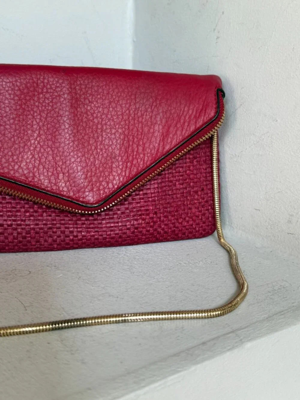 Henri Bendel Red Woven Leather Envelope Clutch Crossbody Gold Chain
